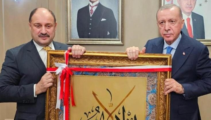 Belediye başkanından Erdoğan’a hediye