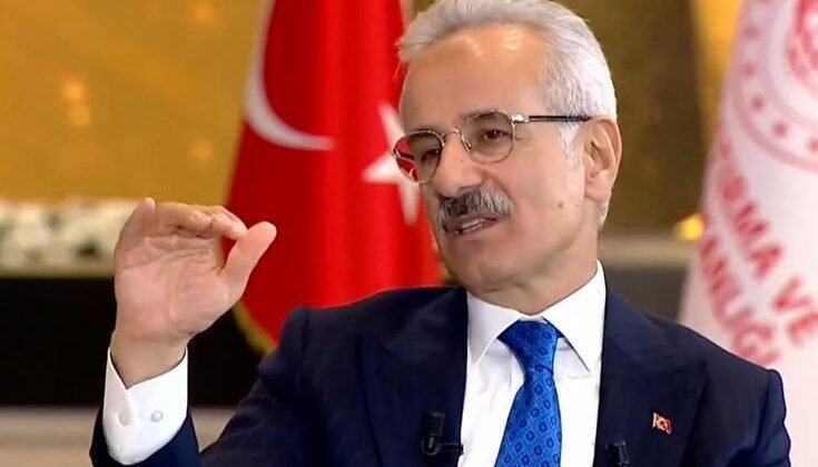 Bakan Uraloğlu, Türkiye’ye yapılan teklifi canlı yayında duyurdu