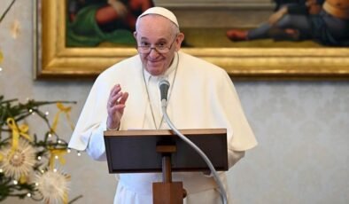 Papa Franciscus’un vasiyeti belli oldu! Mezar taşına kadar düşünmüş