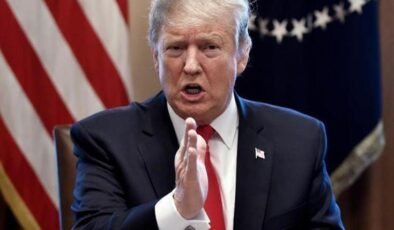 Trump, ABD mahkemelerine ateş püskürdü